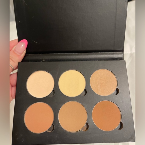 Anastasia Beverly Hills Makeup Anastasia Contour Powder Kit Poshmark